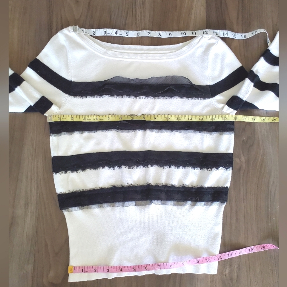 WHBM Stripes & Ruffles Top - Picture 8 of 10